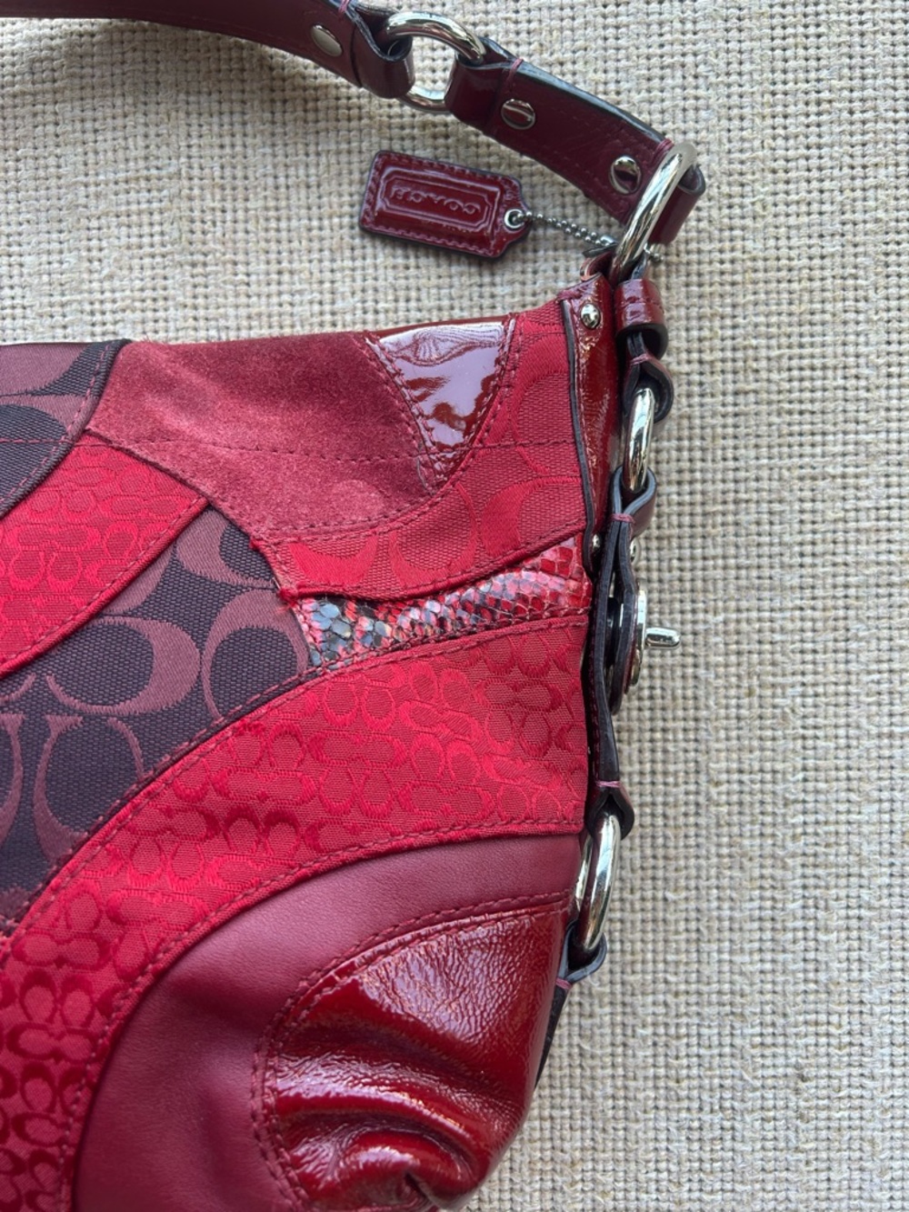 Vintage Zoe Coach Patchwork Red and Brown Shoulder Bag - Picture 7 of 10